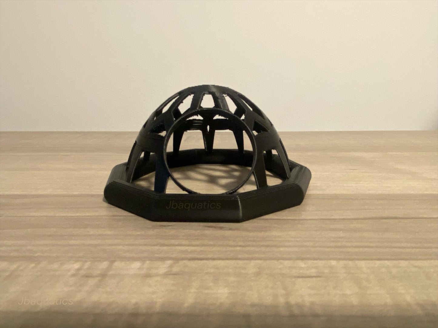 Floating Betta Bungalow: Fish Tank Rest Cave - Aquarium Decor