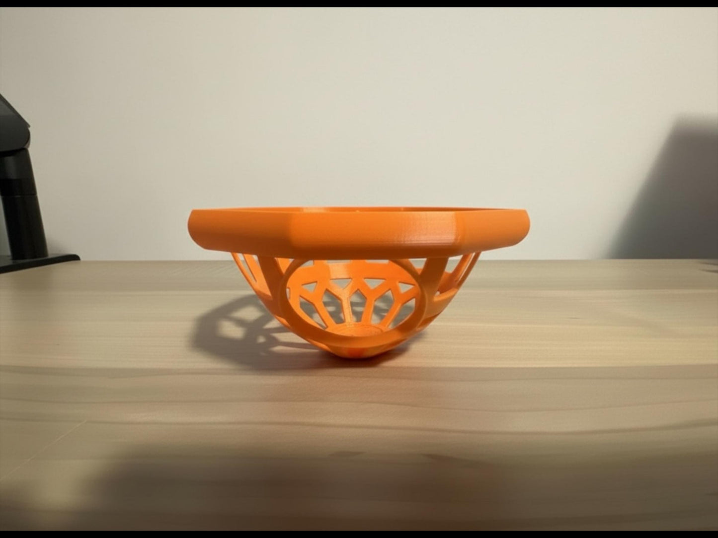 Floating Betta Bungalow: Fish Tank Rest Cave - Aquarium Decor