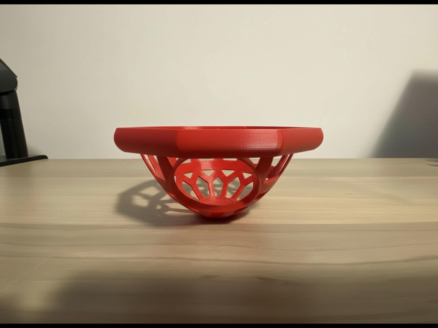 Floating Betta Bungalow: Fish Tank Rest Cave - Aquarium Decor